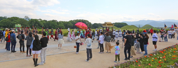 선덕여왕 행차 재현 프로그램(5월 13일) (사진/경주시청) 