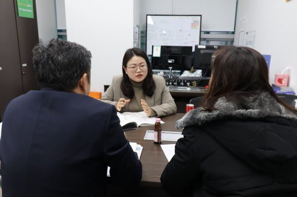 이자형 의원, 2024 경기이룸학교 추진계획 점검 (사진/경기도의회) 